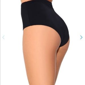 NWT iheartraves Black High Waisted Booty Shorts